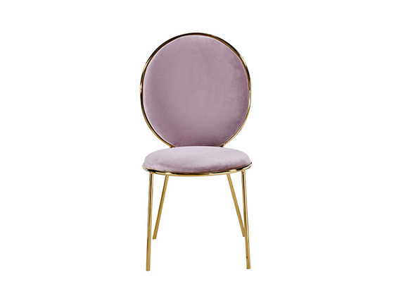 Le banquet concis rose garnissent en cuir capitonné dinant des chaises