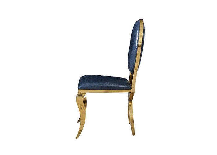 Anti chaises de café tapissées d'oxydation par banquet