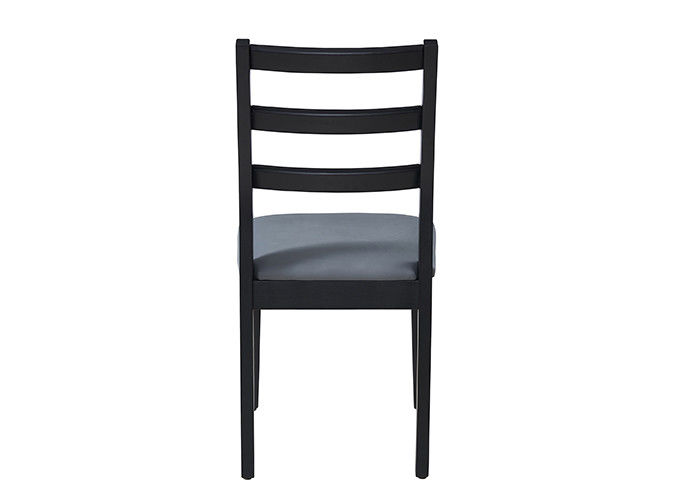 Chaises tapissées noires simples et élégantes de salle à manger